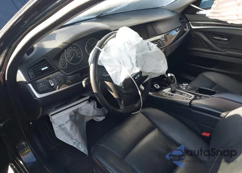 2013 BMW 528I xDrive z USA, uszkodzony, nr VIN WBAXH5C5XDDW16389